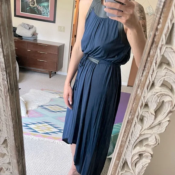 BCBG A Line Scoop Back Dress - Picture 4 of 8